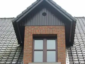 schilderen en beitsen van buitenhoutwerk